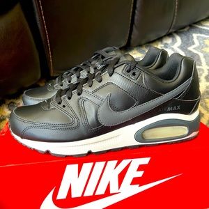 Nike Air Max Command Leather